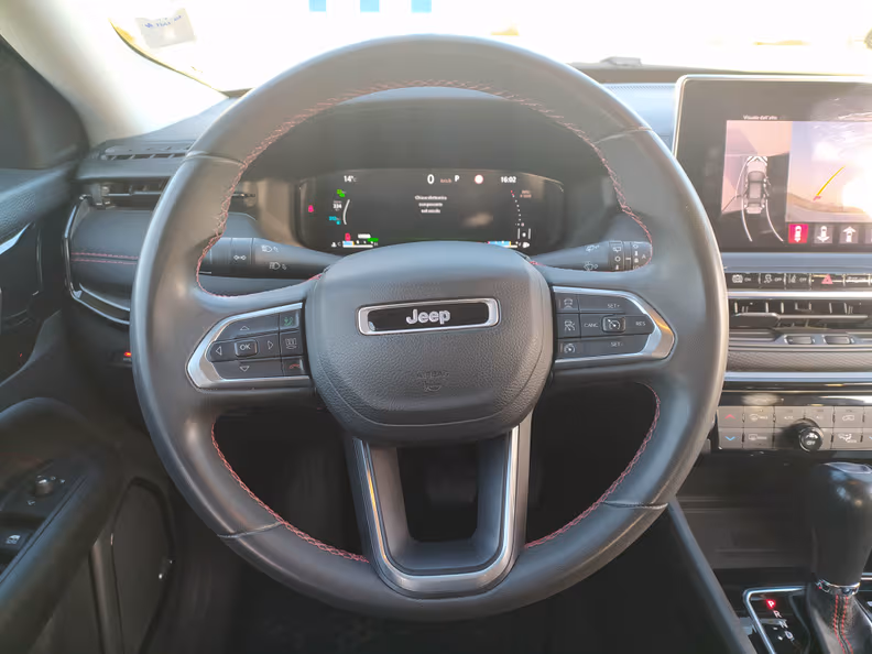 Jeep Compass - 63