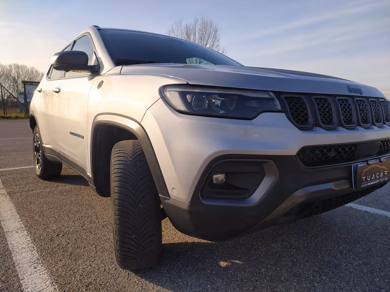 Jeep Compass - 17