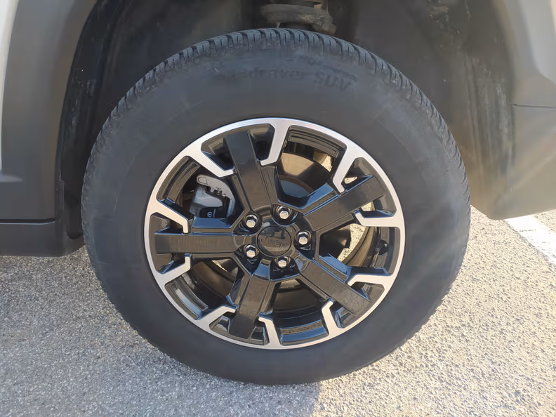 Jeep Compass - 26