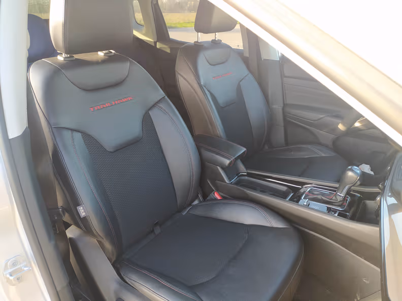 Jeep Compass - 47