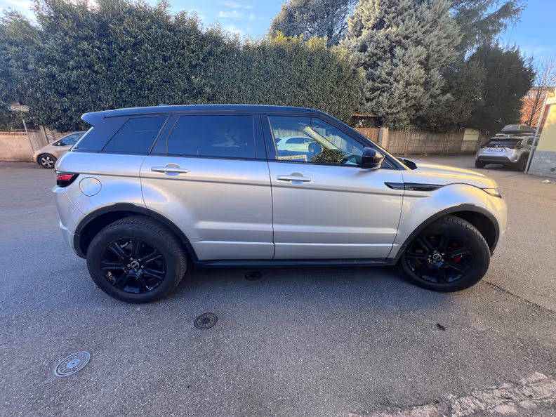 Land Rover Range Rover Evoque - 4