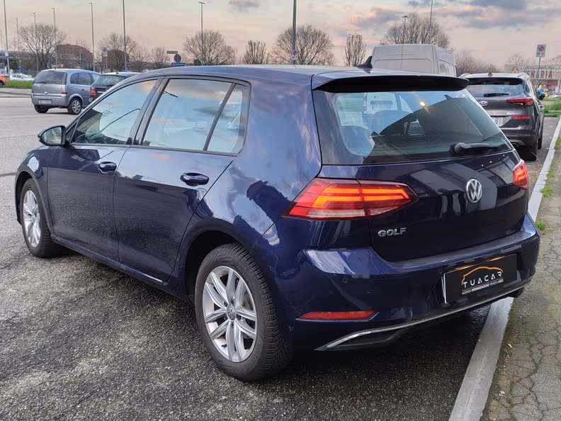 Volkswagen Golf - 7