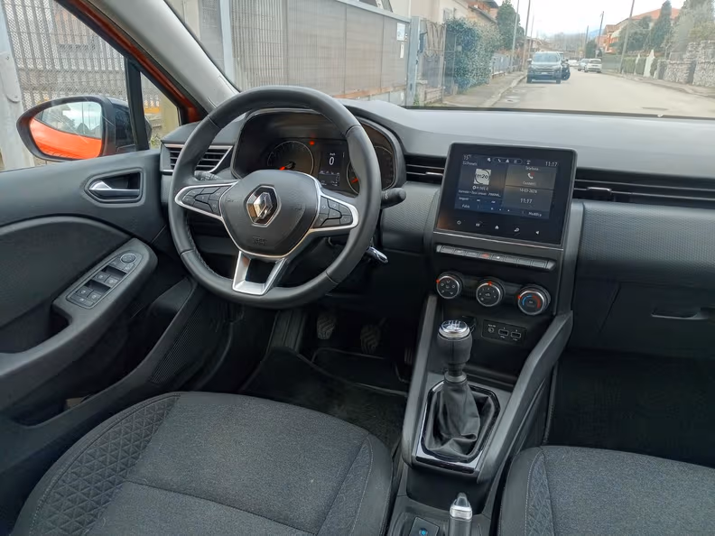 Renault Clio - 14