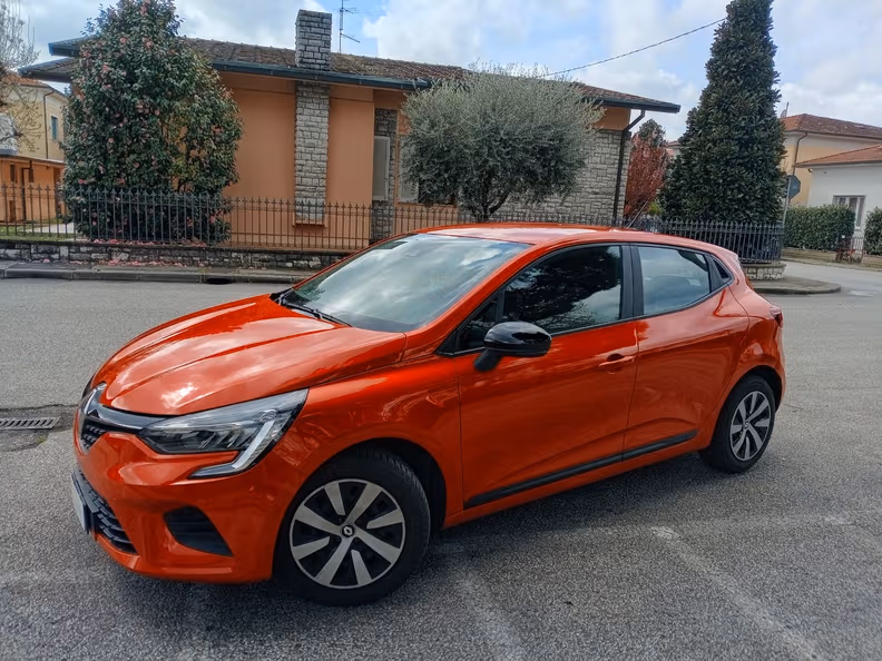 Renault Clio - 5