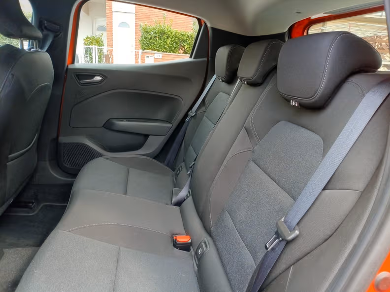Renault Clio - 22