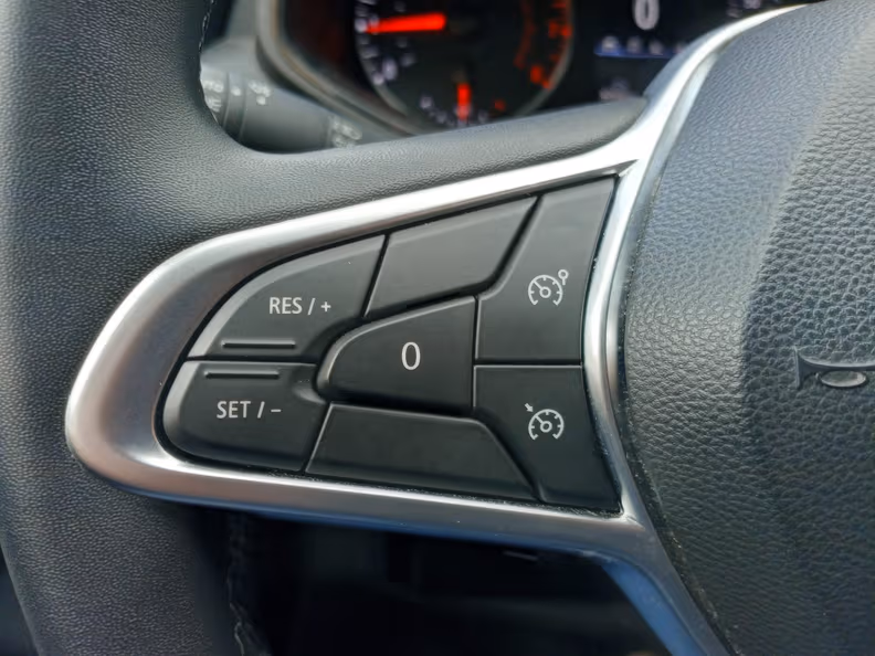 Renault Clio - 16