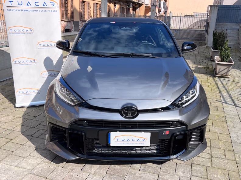 Toyota Yaris - 2