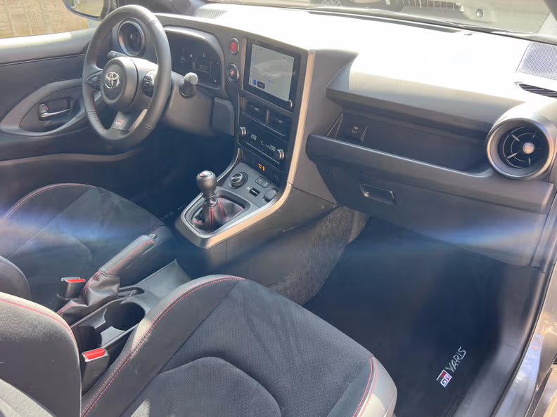 Toyota Yaris - 9