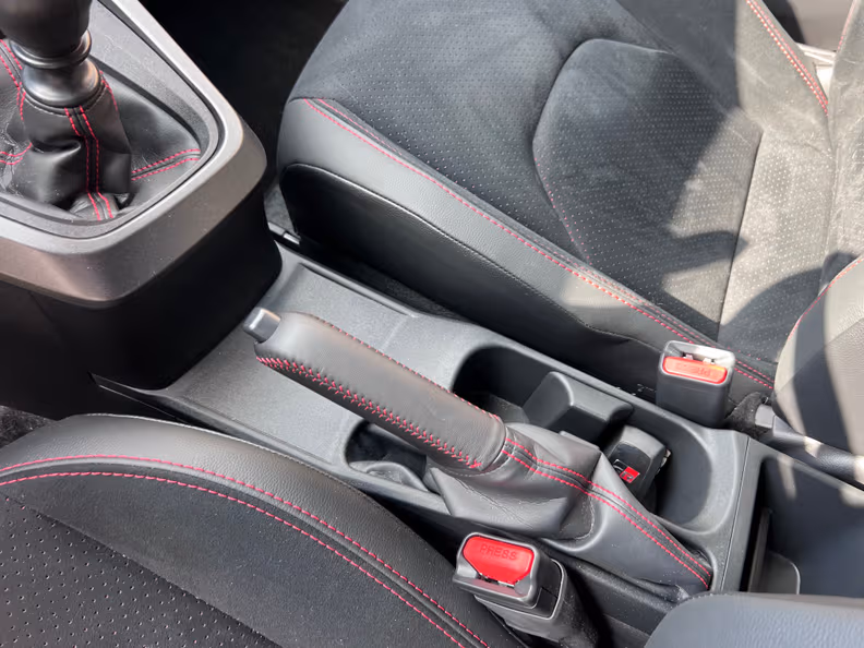 Toyota Yaris - 22