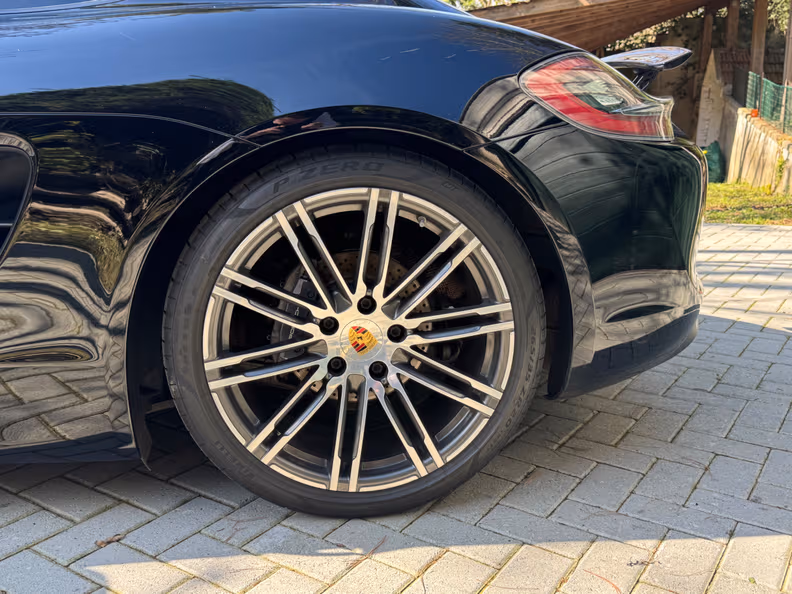 Porsche Cayman - 18