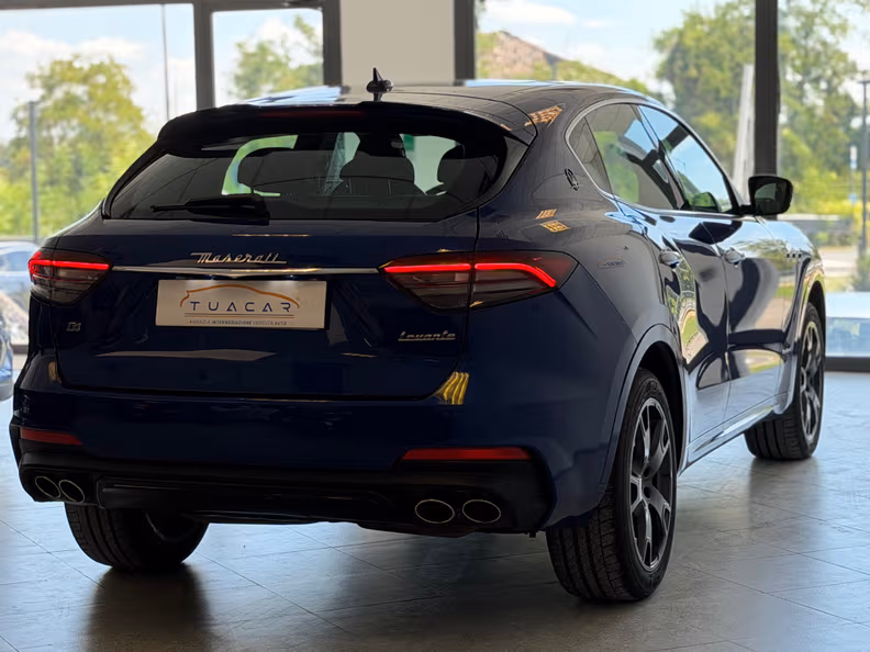 Maserati Levante - 7
