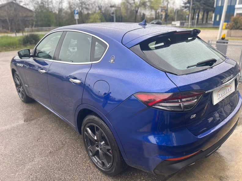 Maserati Levante - 5