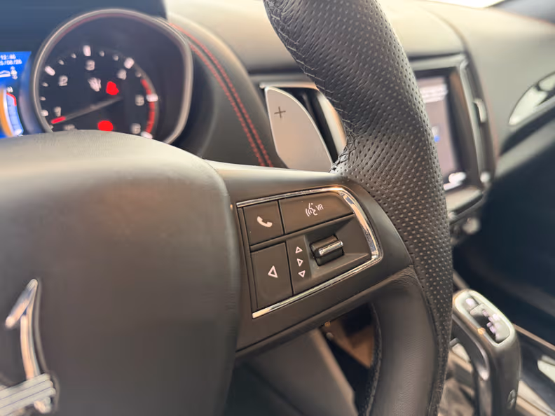 Maserati Levante - 30