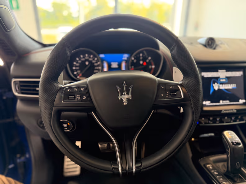 Maserati Levante - 22