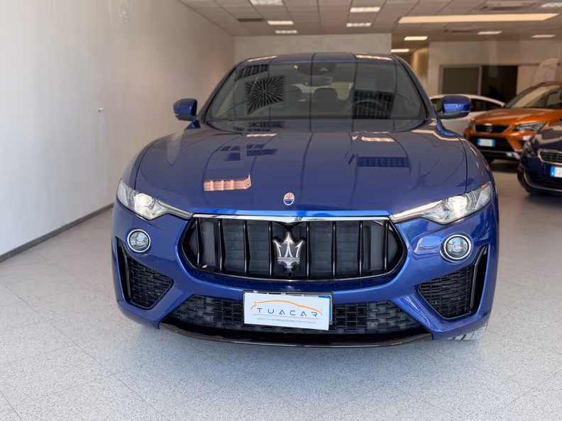 Maserati Levante - 12