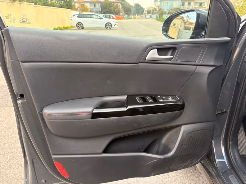 Kia Sportage - 6