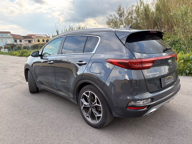 Kia Sportage - 4