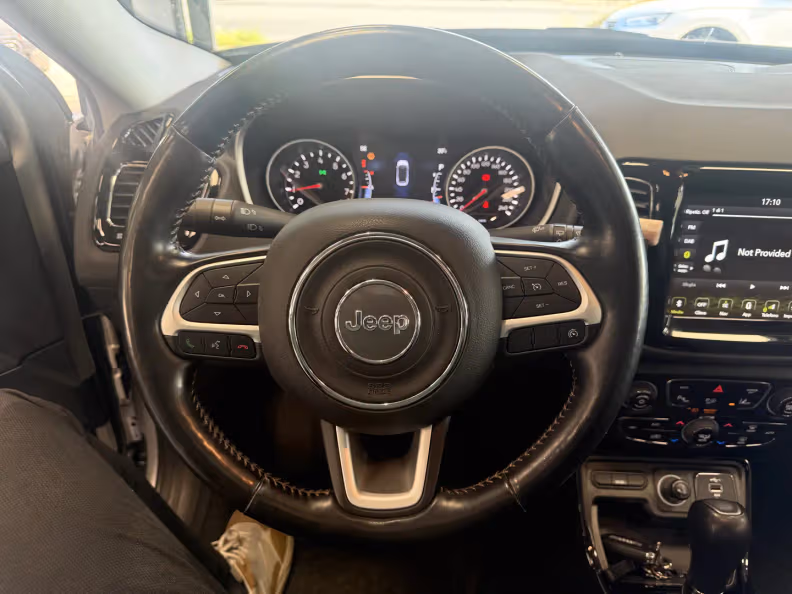 Jeep Compass - 13