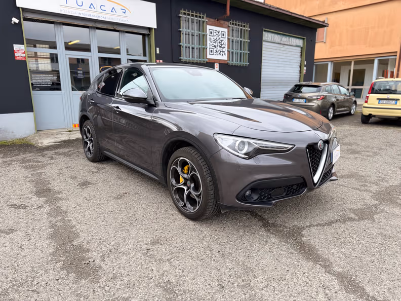 Alfa Romeo Stelvio - 7
