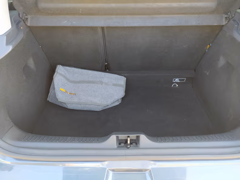 Renault Clio - 48