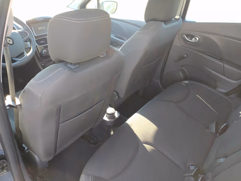 Renault Clio - 46