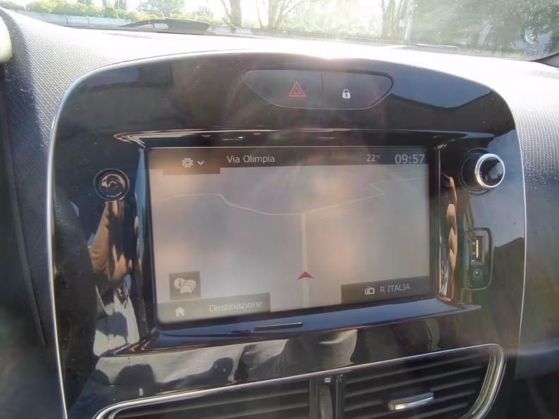 Renault Clio - 62