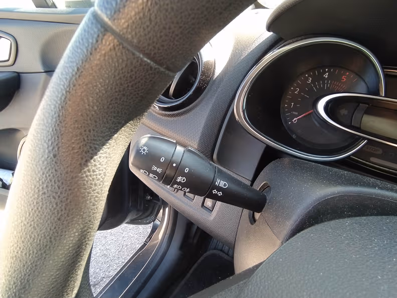 Renault Clio - 60