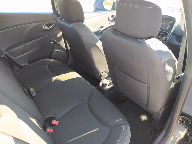 Renault Clio - 42