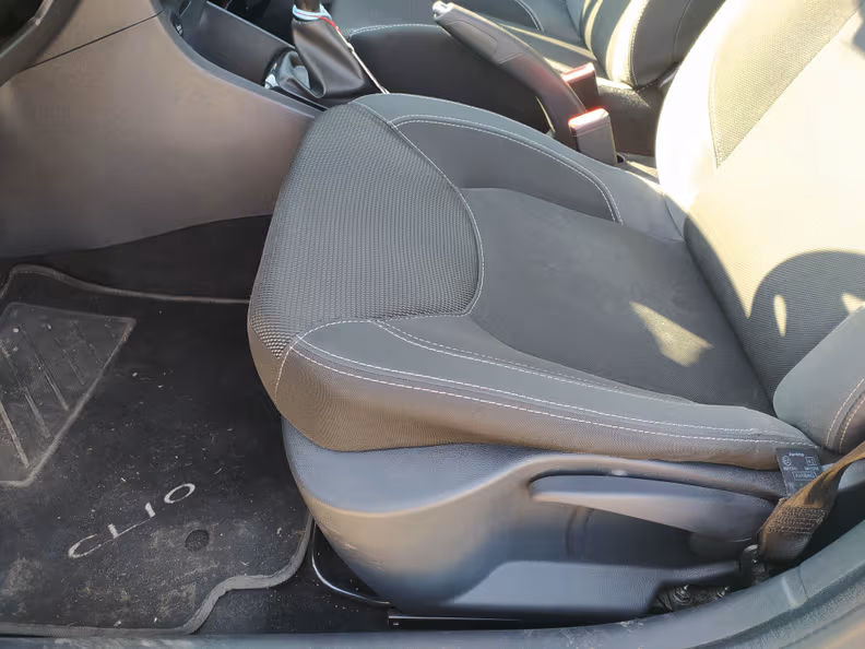 Renault Clio - 35
