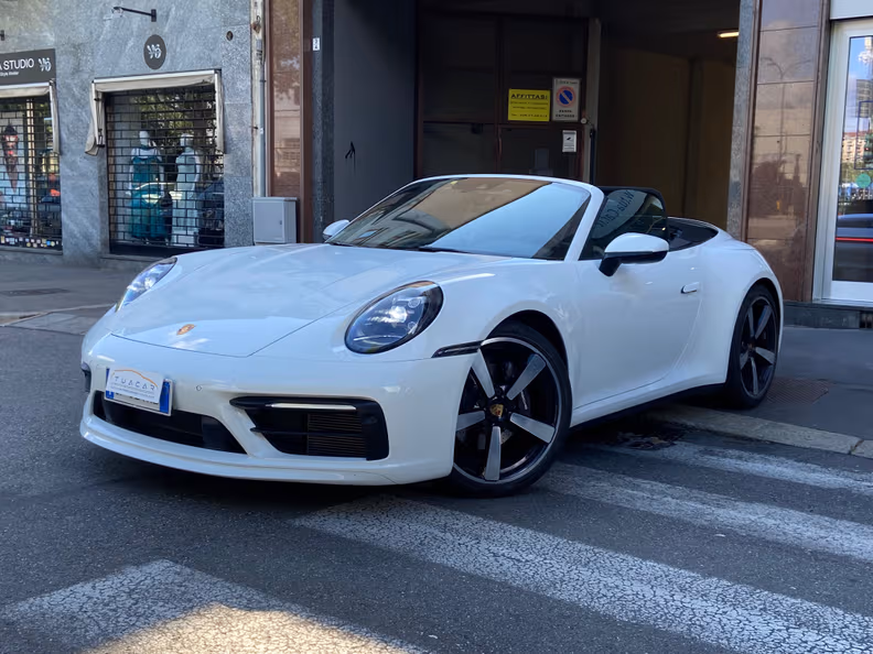 Porsche 911
