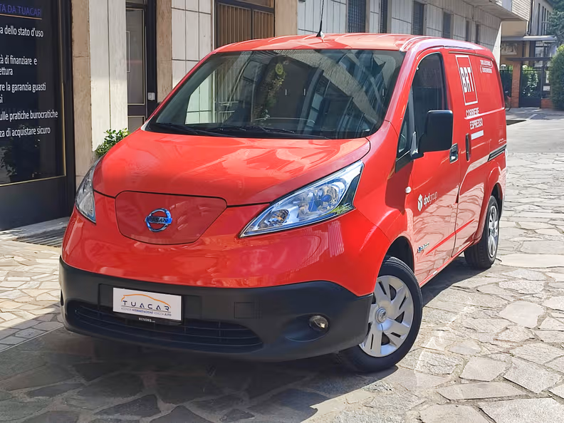 Nissan NV200