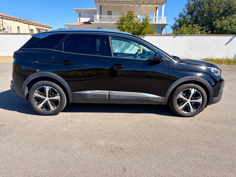 Peugeot 3008 - 18
