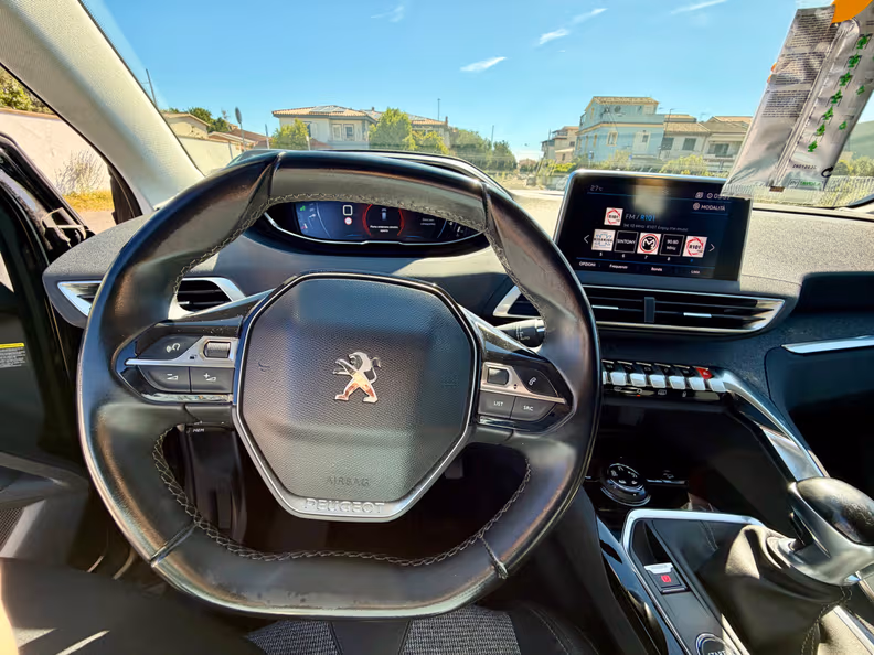 Peugeot 3008 - 9