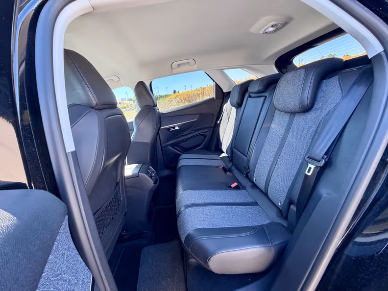 Peugeot 3008 - 33