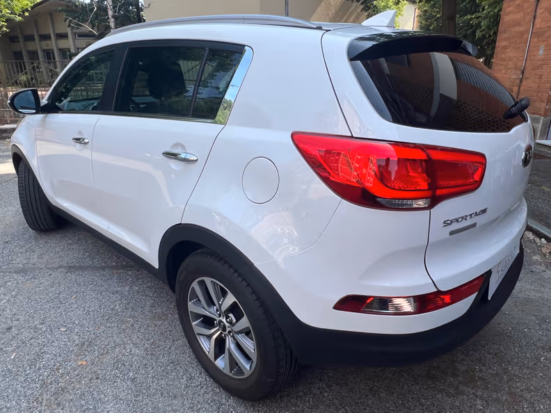 Kia Sportage - 4
