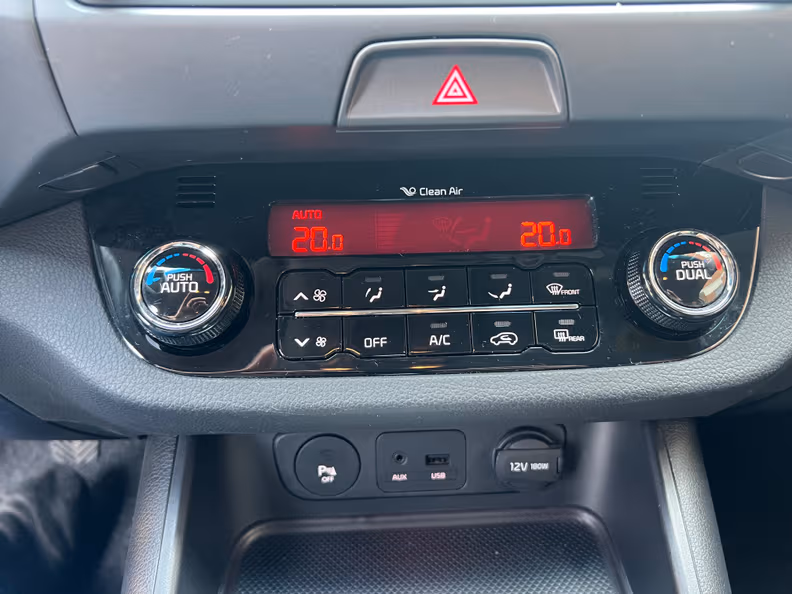 Kia Sportage - 15