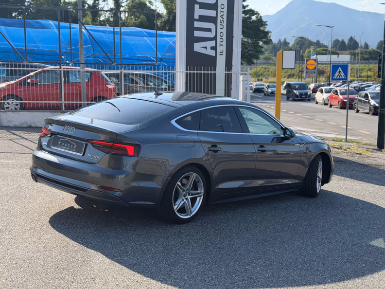 Audi A5 - 4