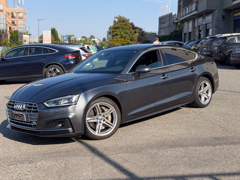 Audi A5 - 1