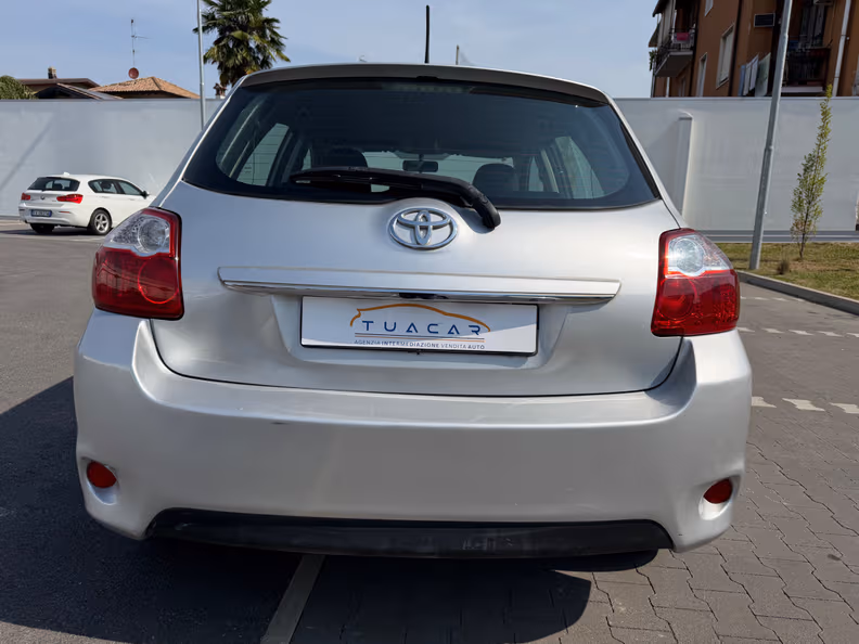 Toyota Auris - 6