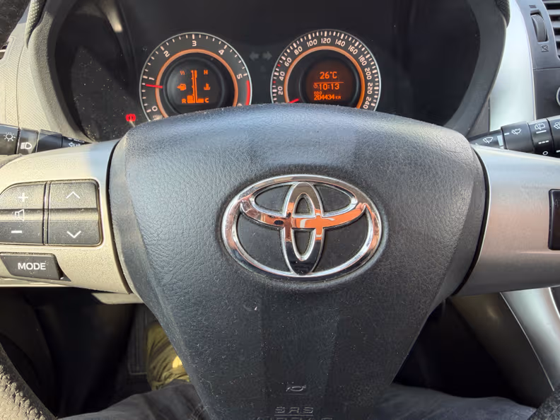 Toyota Auris - 19