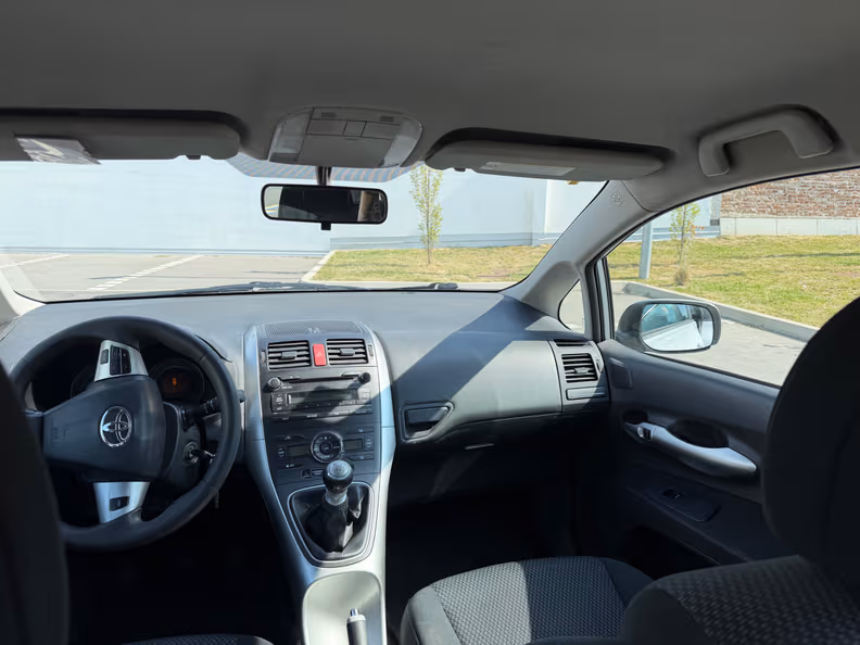 Toyota Auris - 17