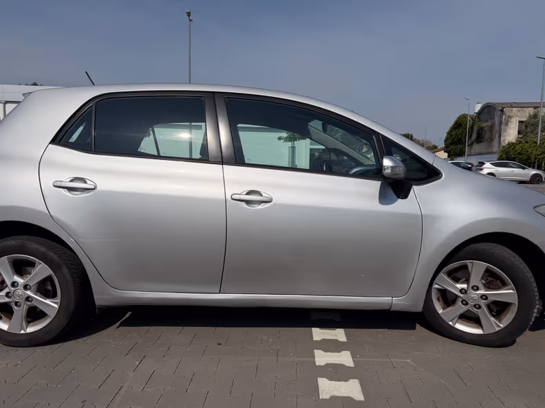 Toyota Auris - 4
