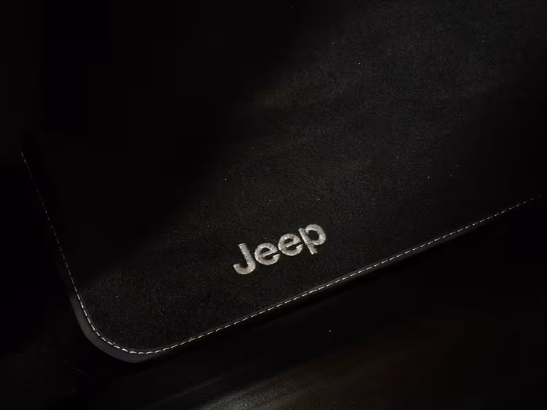 Jeep Renegade - 36