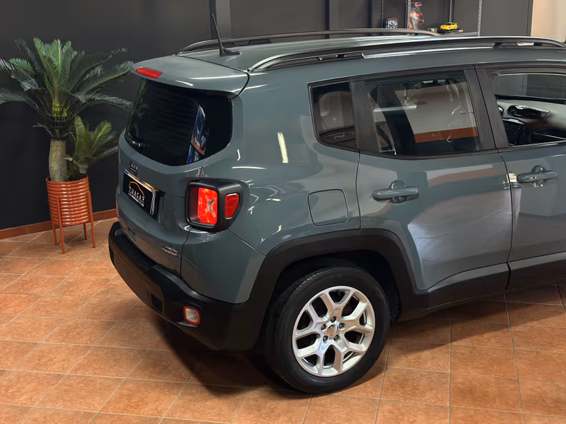 Jeep Renegade - 5
