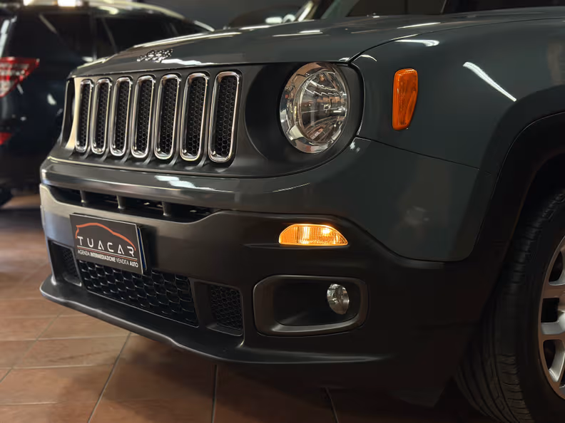 Jeep Renegade - 4