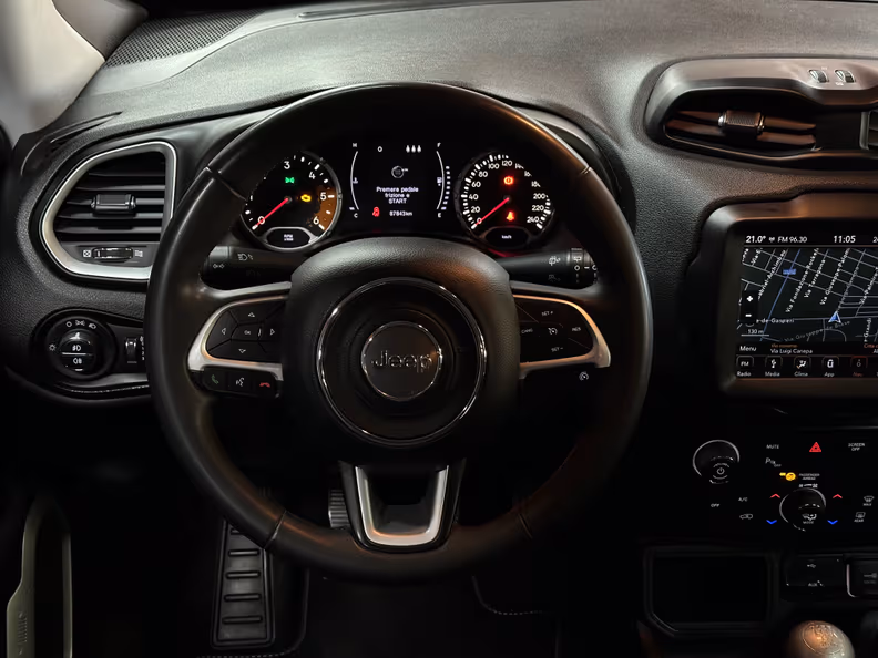 Jeep Renegade - 23