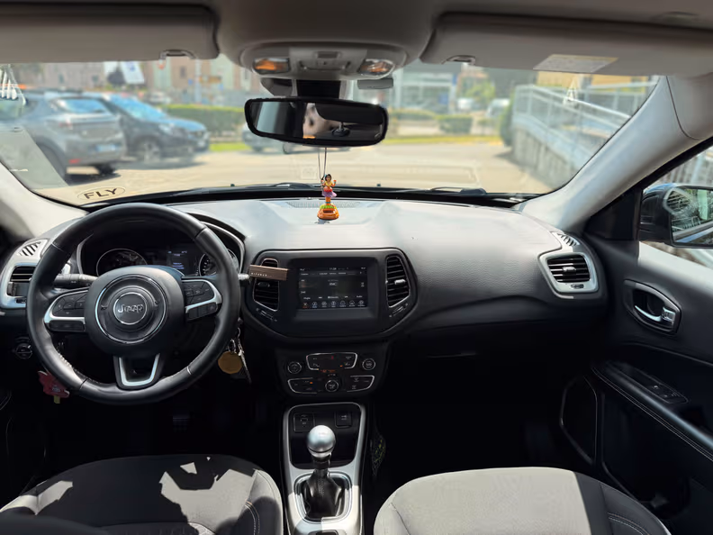 Jeep Compass - 9