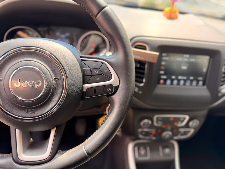 Jeep Compass - 11