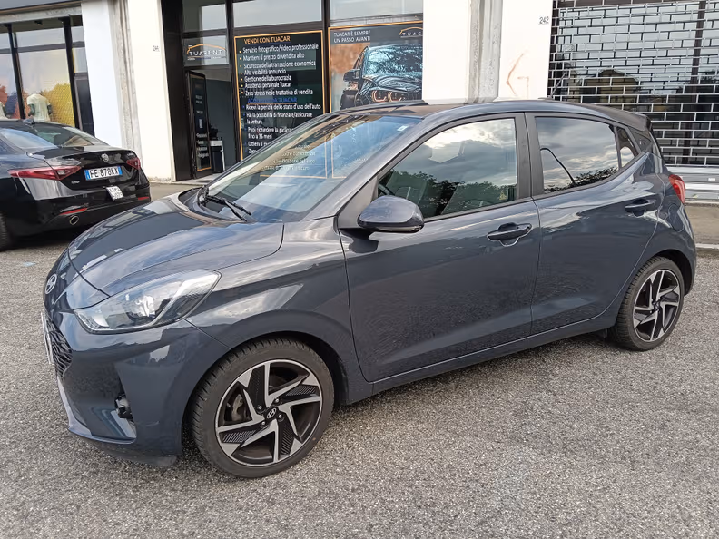Hyundai i10