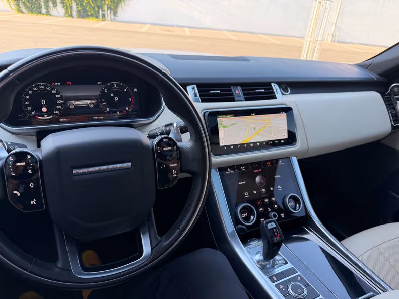 Land Rover Range Rover Sport - 22